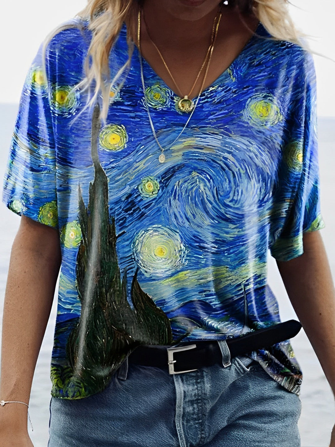 Violet V-Neck Artistic Print Tee