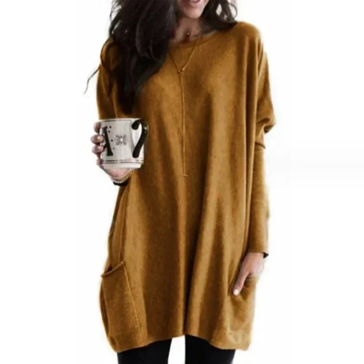 Women's oversized tunic sweater for relaxed comfort