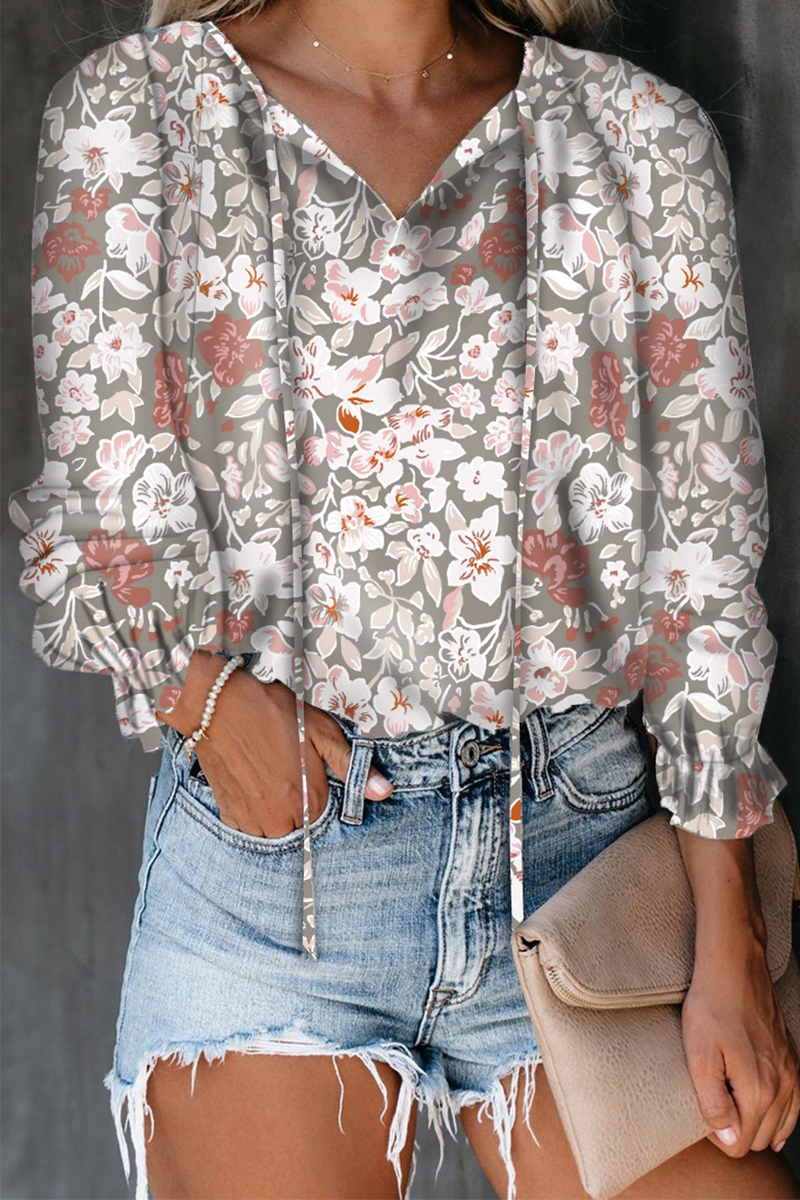 Juliette - Casual Elegant Print V Neck Tops