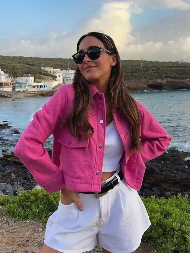 Women's utilitarian cropped bomber jacket