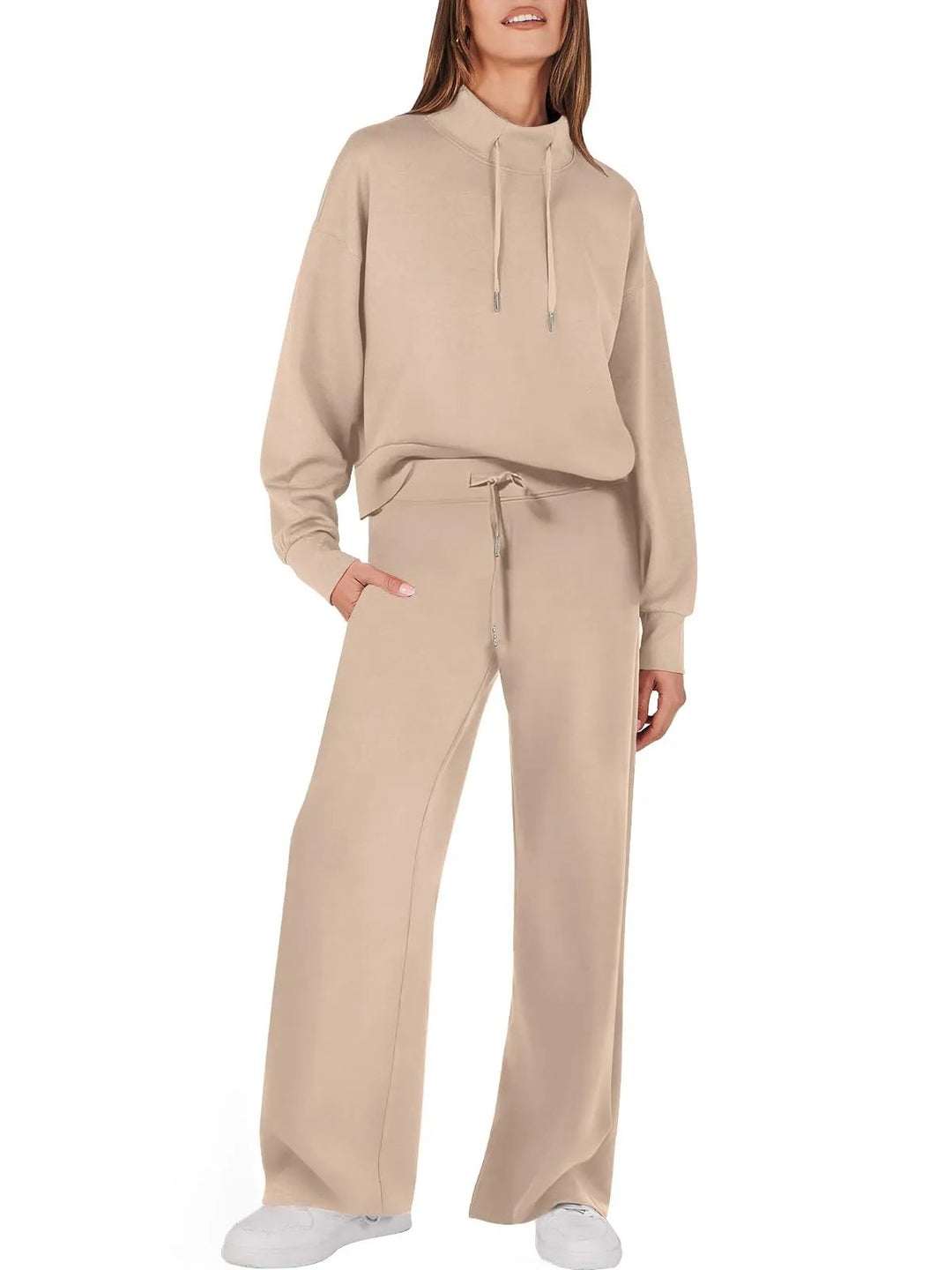 Chic Women's Outfit Set for Comfort