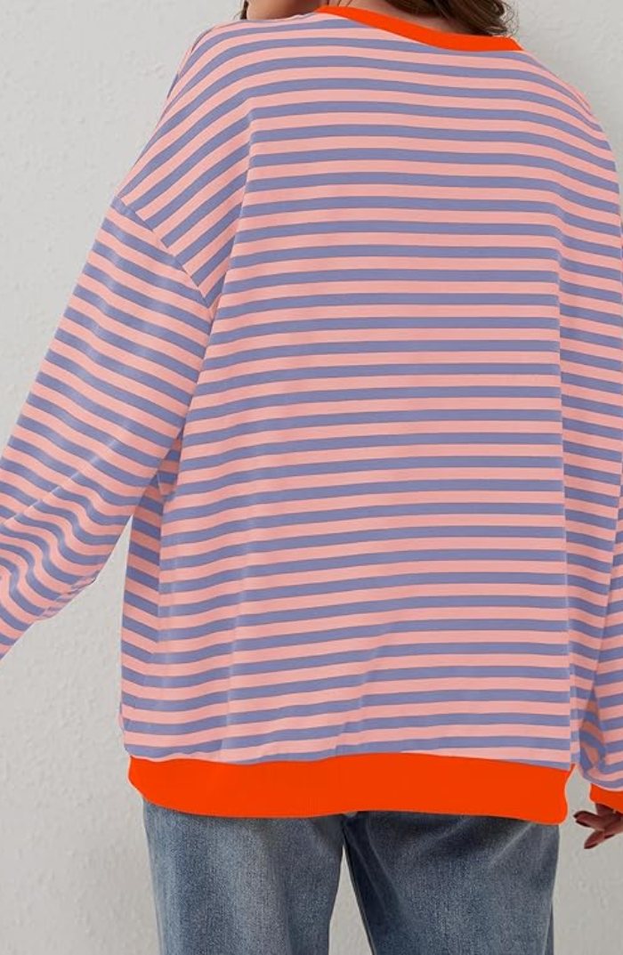 Women's striped oversized sweatshirt for casual chic