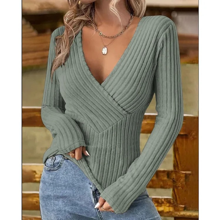 Women's v neck ribbed knit top