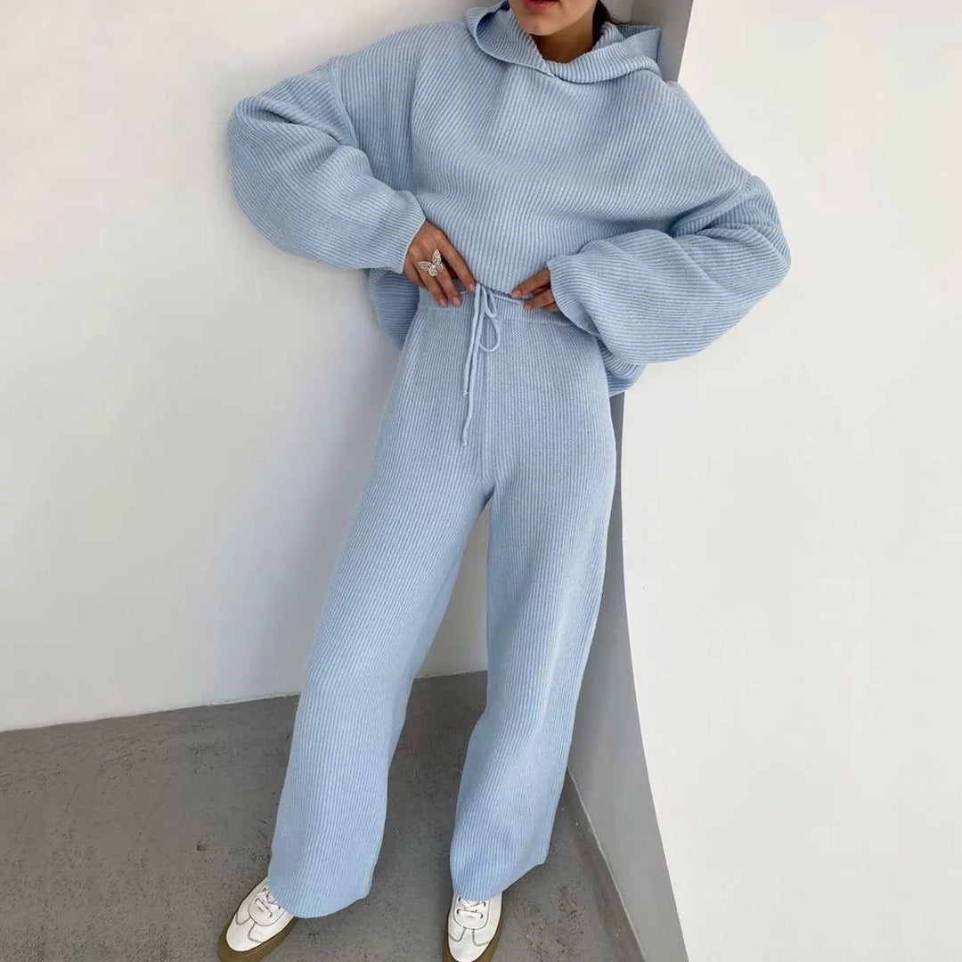 Cozy Women's Knit Hooded Lounge Set