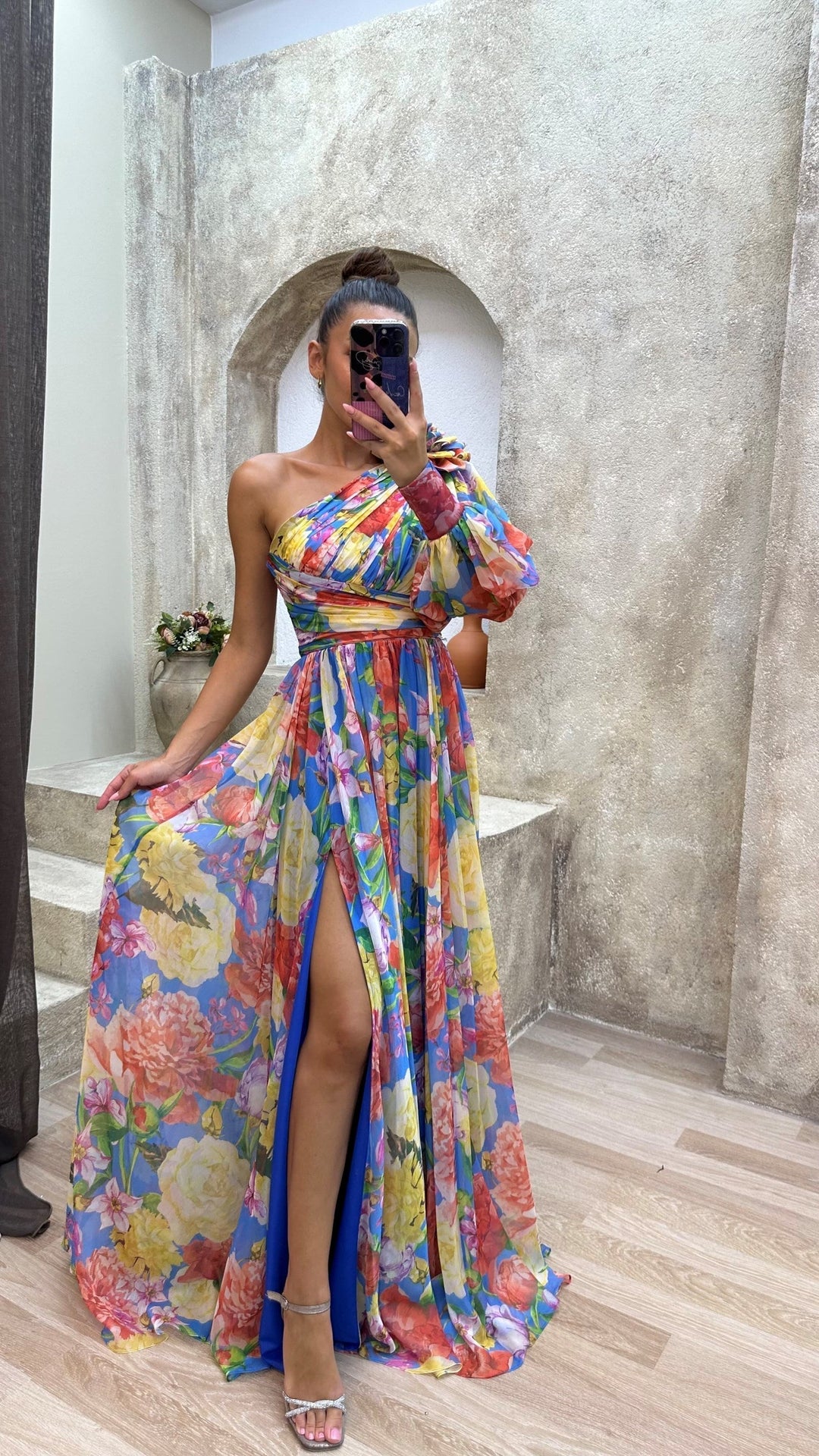 Elegant Flowy Dress for Summer Events