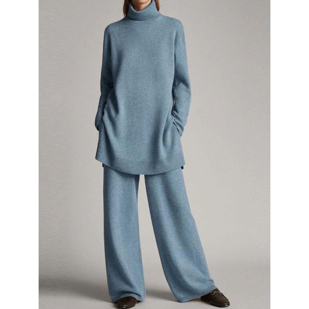 Women's Plus Size Turtleneck Sweater Set