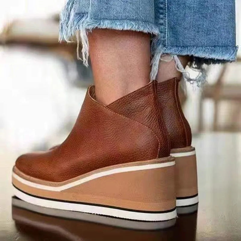 Women's slip-on wedge ankle boots