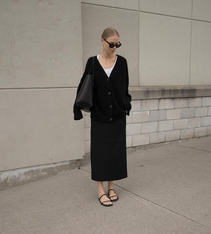 Women's oversized button-down cardigan