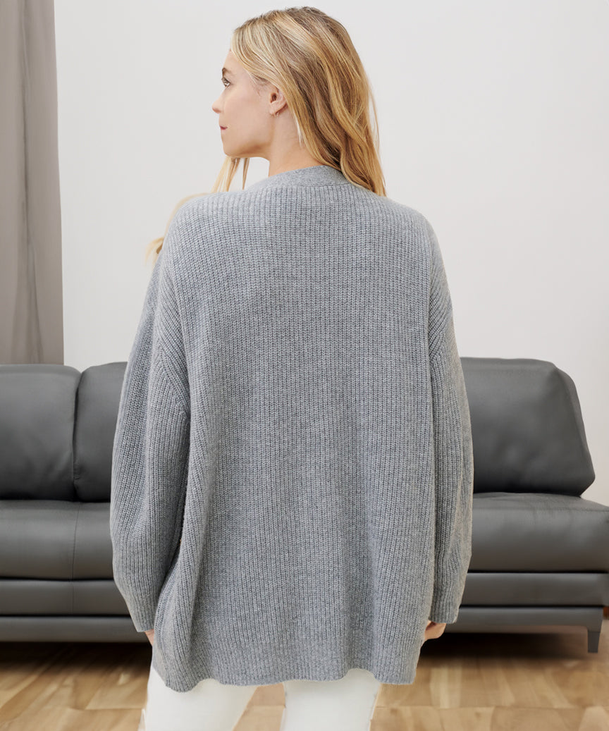 Women's oversized button-down cardigan