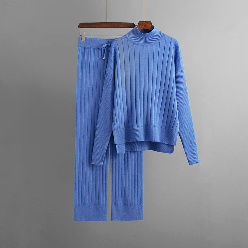 Cozy Women's Lounge Set with Turtleneck Sweater