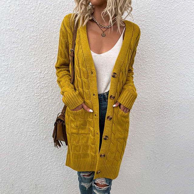 Women's cable-knit cardigan