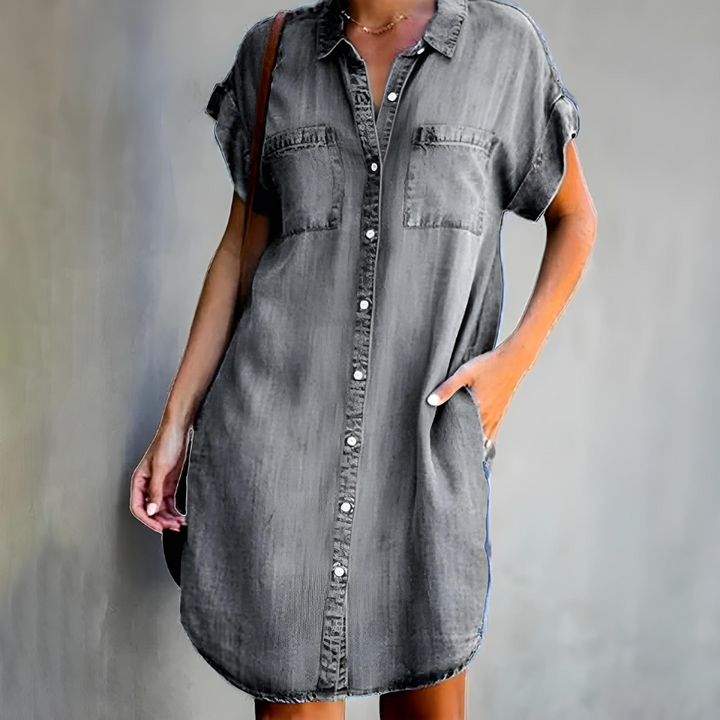 Elegant Dress with Flattering Waist Design