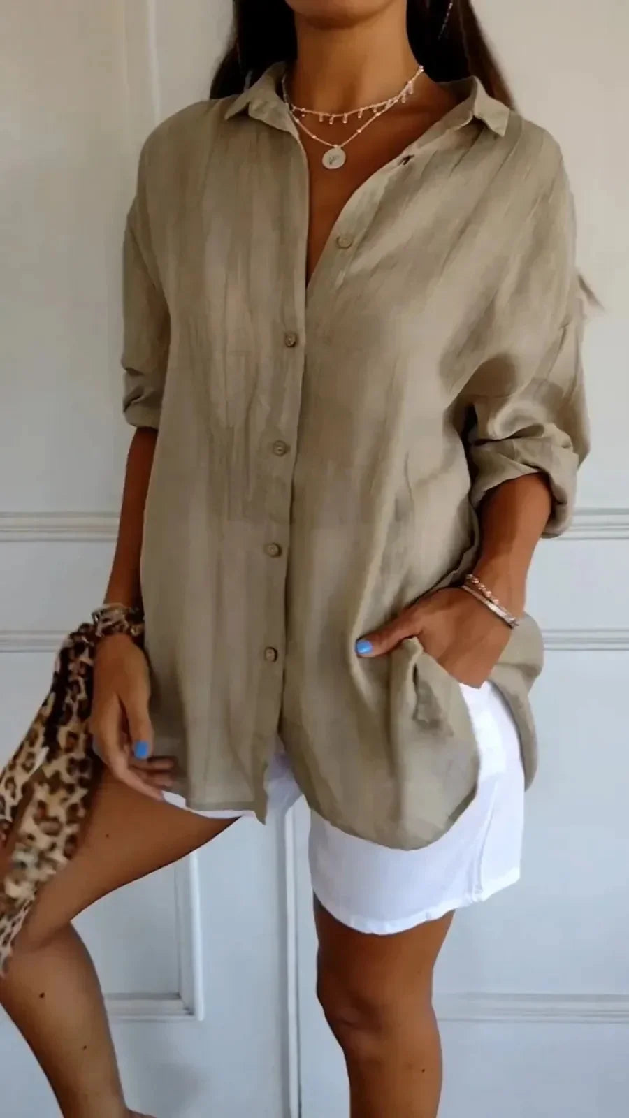 Women’s Button-Up Shirt – Relaxed Fit – Crinkled Texture – Long Sleeve Casual Style
