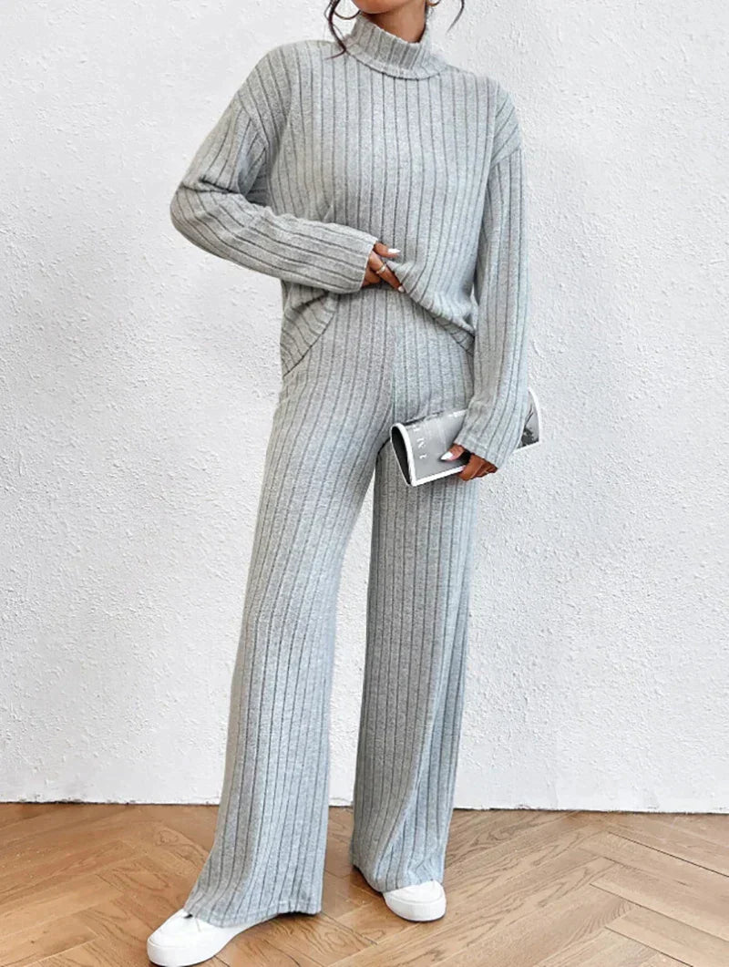 Cozy Women's Knitted Loungewear Set