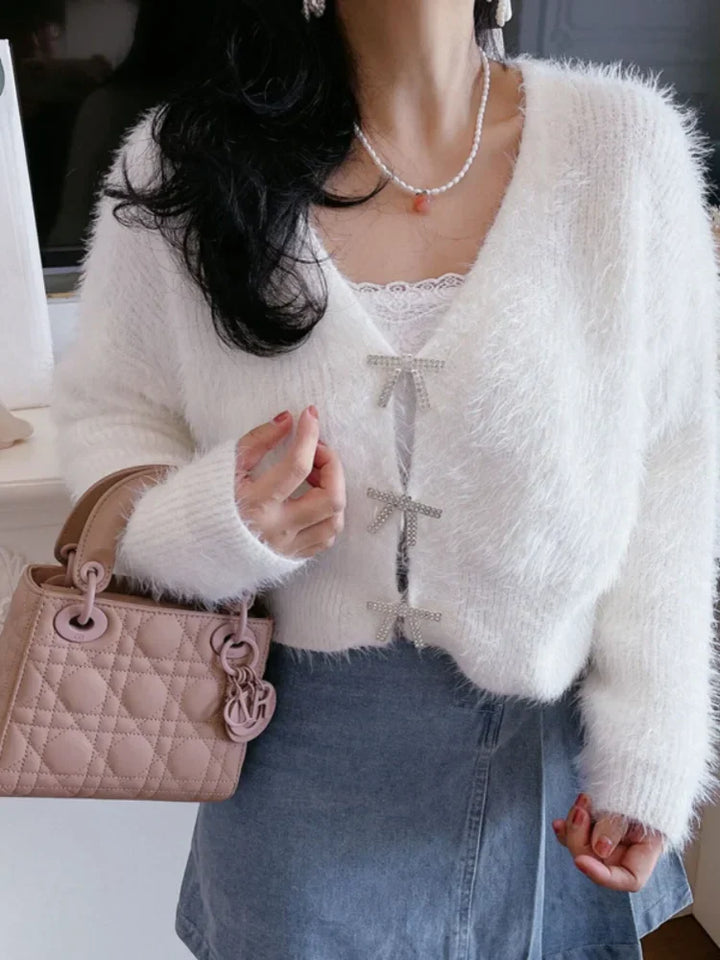 Women's cropped cardigan with bow-shaped crystal