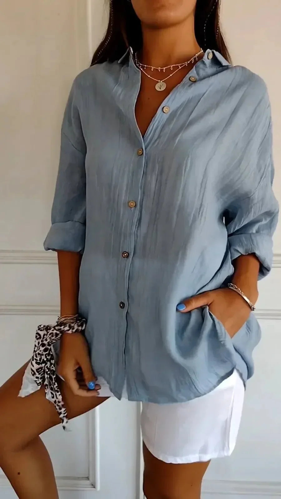 Women’s Button-Up Shirt – Relaxed Fit – Crinkled Texture – Long Sleeve Casual Style