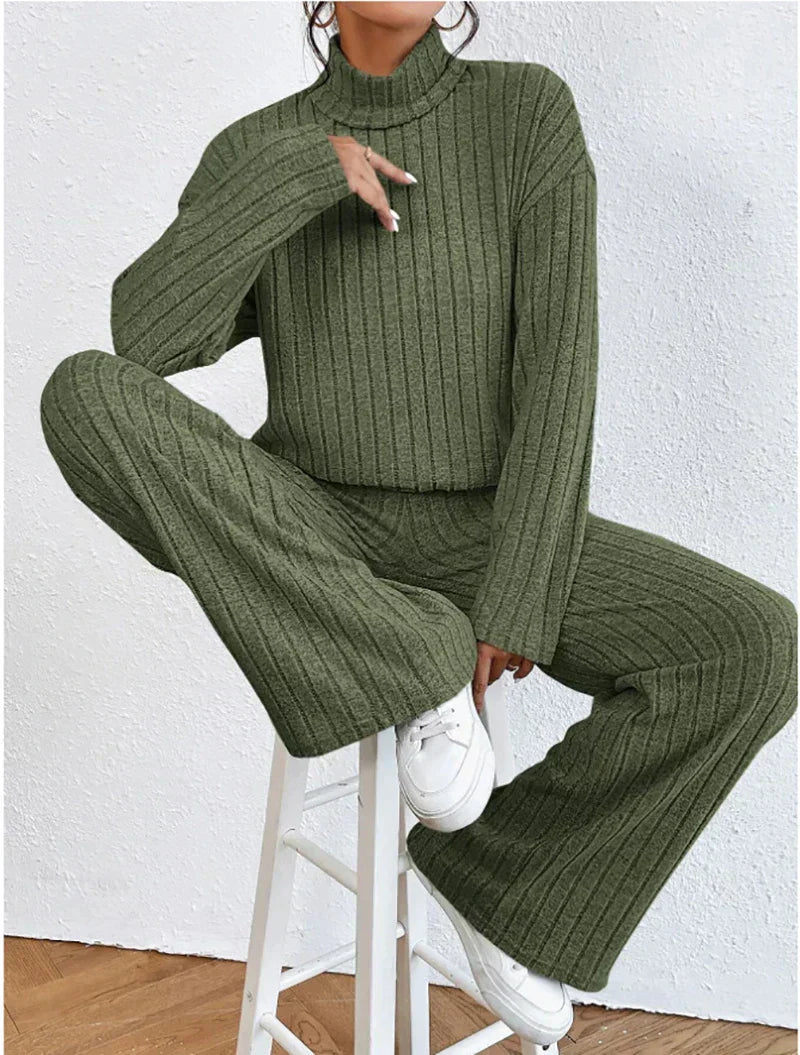 Cozy Women's Knitted Loungewear Set
