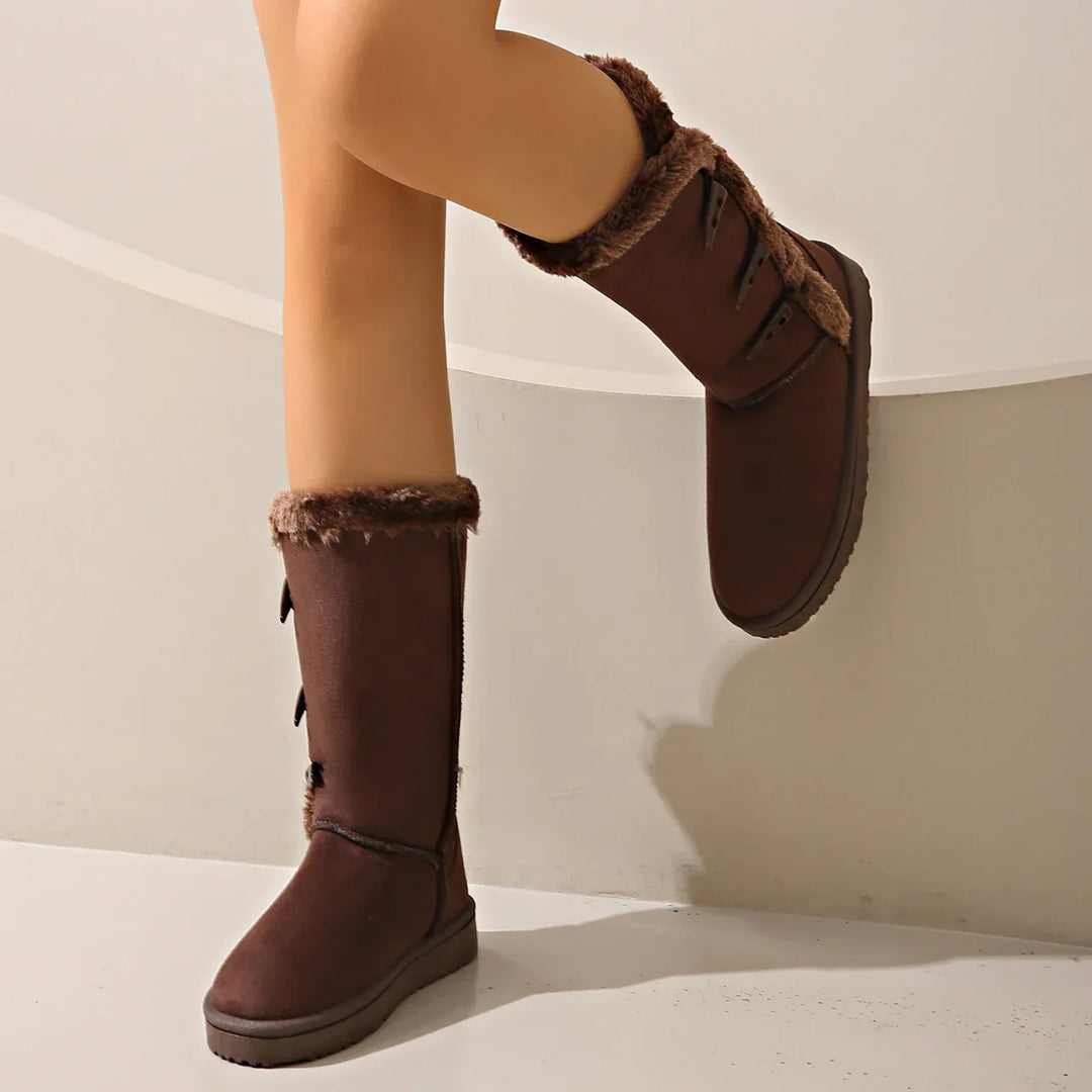 Women's casual mid-high snow boots with flat heel and horn buckle