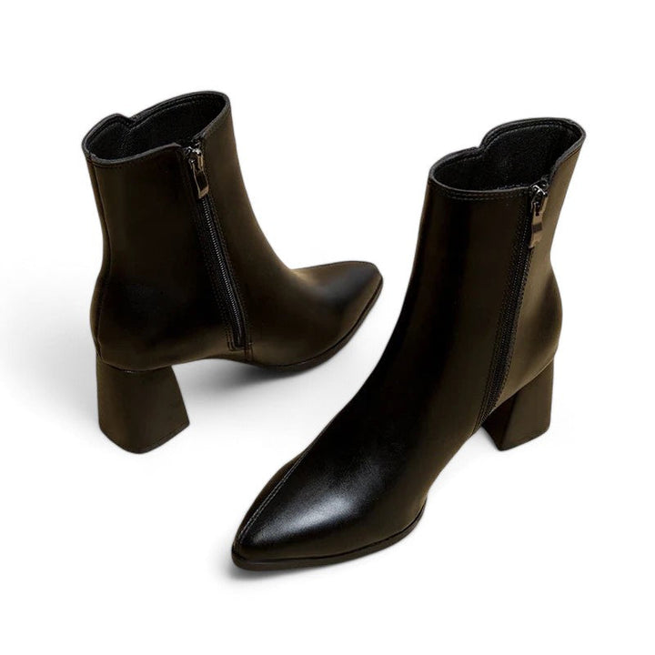 Women's trendy chunky heel boots with pointed toe and waterproof platform