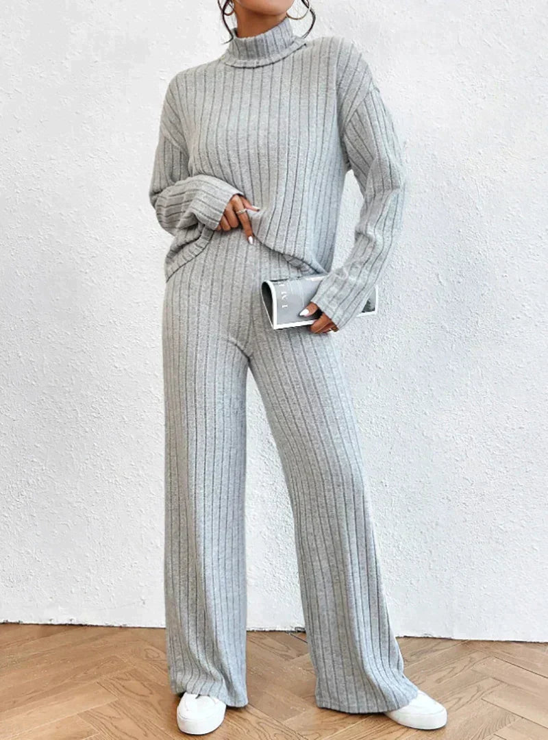 Cozy Women's Knitted Loungewear Set