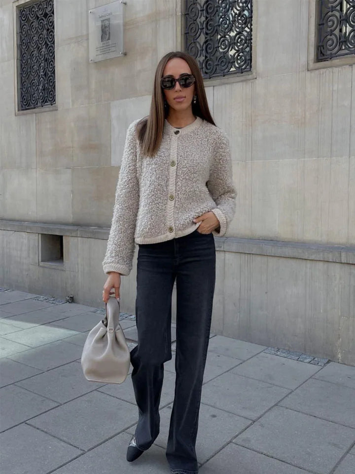 Women's cozy sherpa button-up cardigan