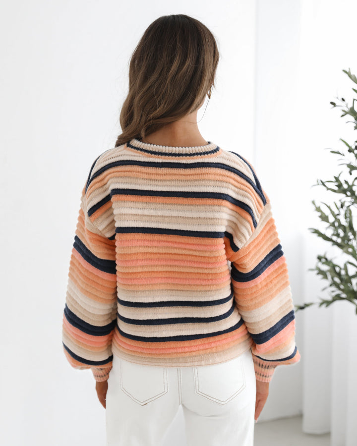 Valkyrie Knit - Peach Print