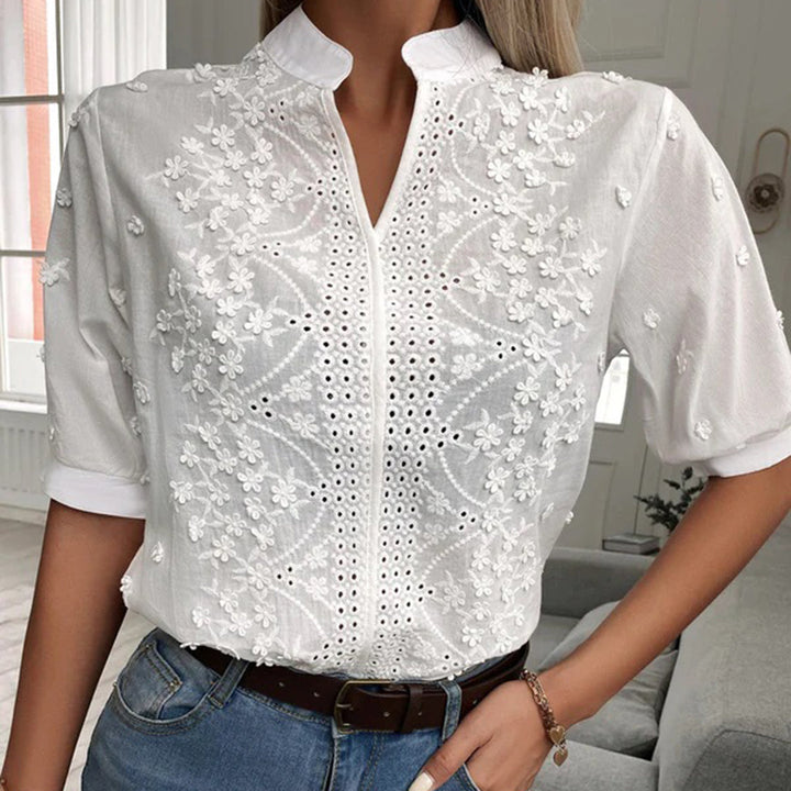 Chic Women's Blouse for Stylish Outfits