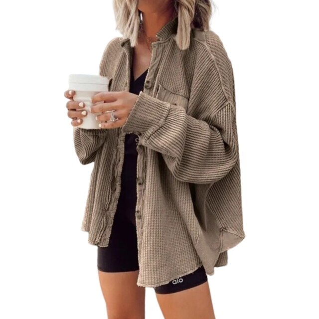 Women's casual cardigan with patch pockets
