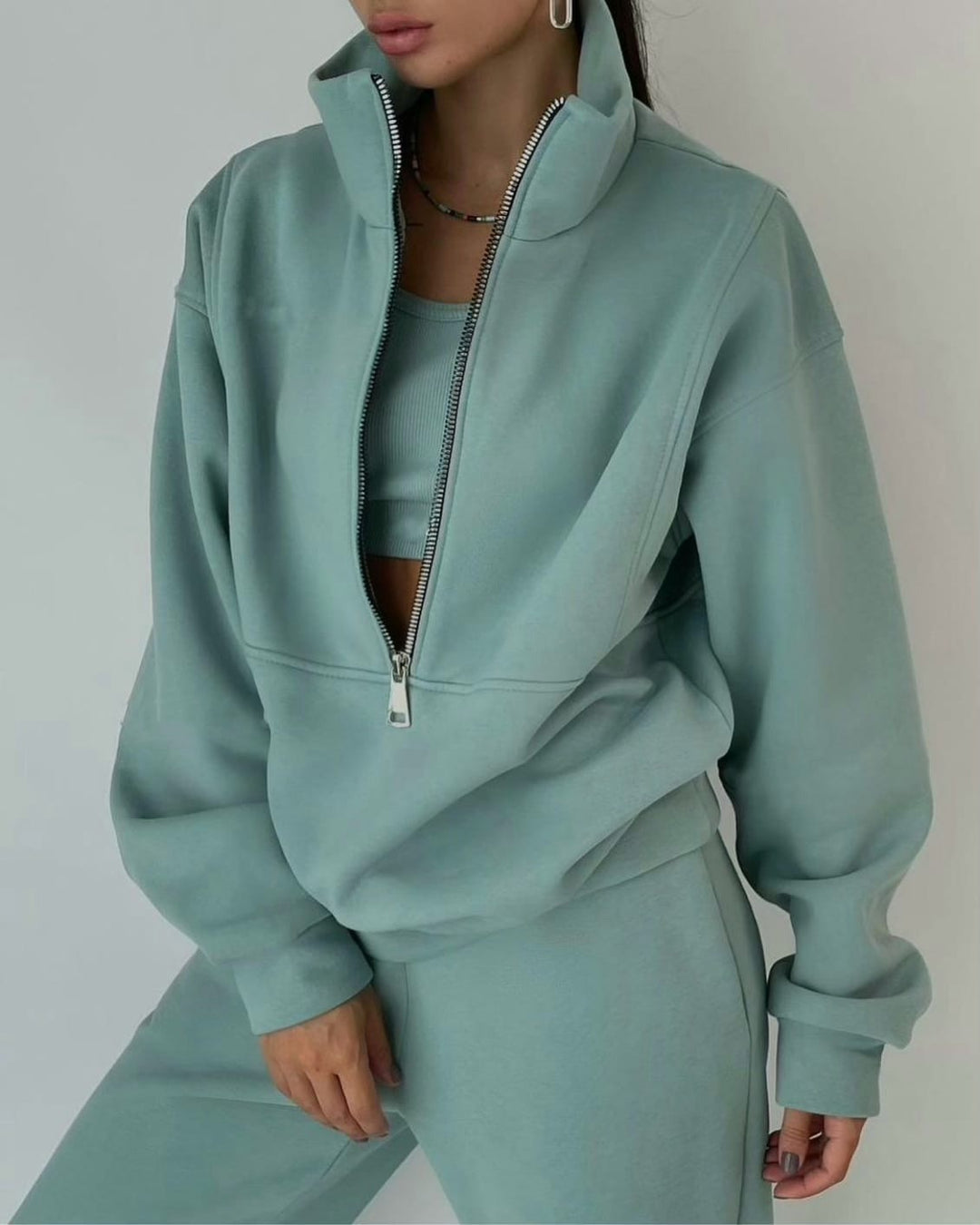 Cozy Fleece Lounge Set for Relaxation