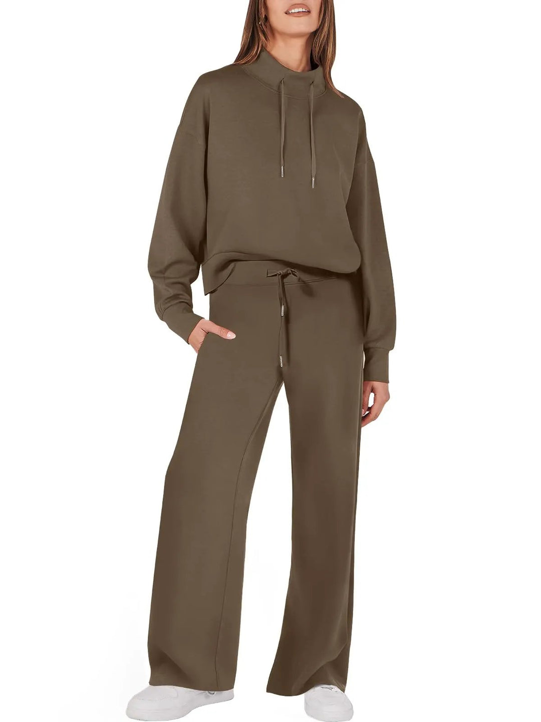 Chic Women's Outfit Set for Comfort
