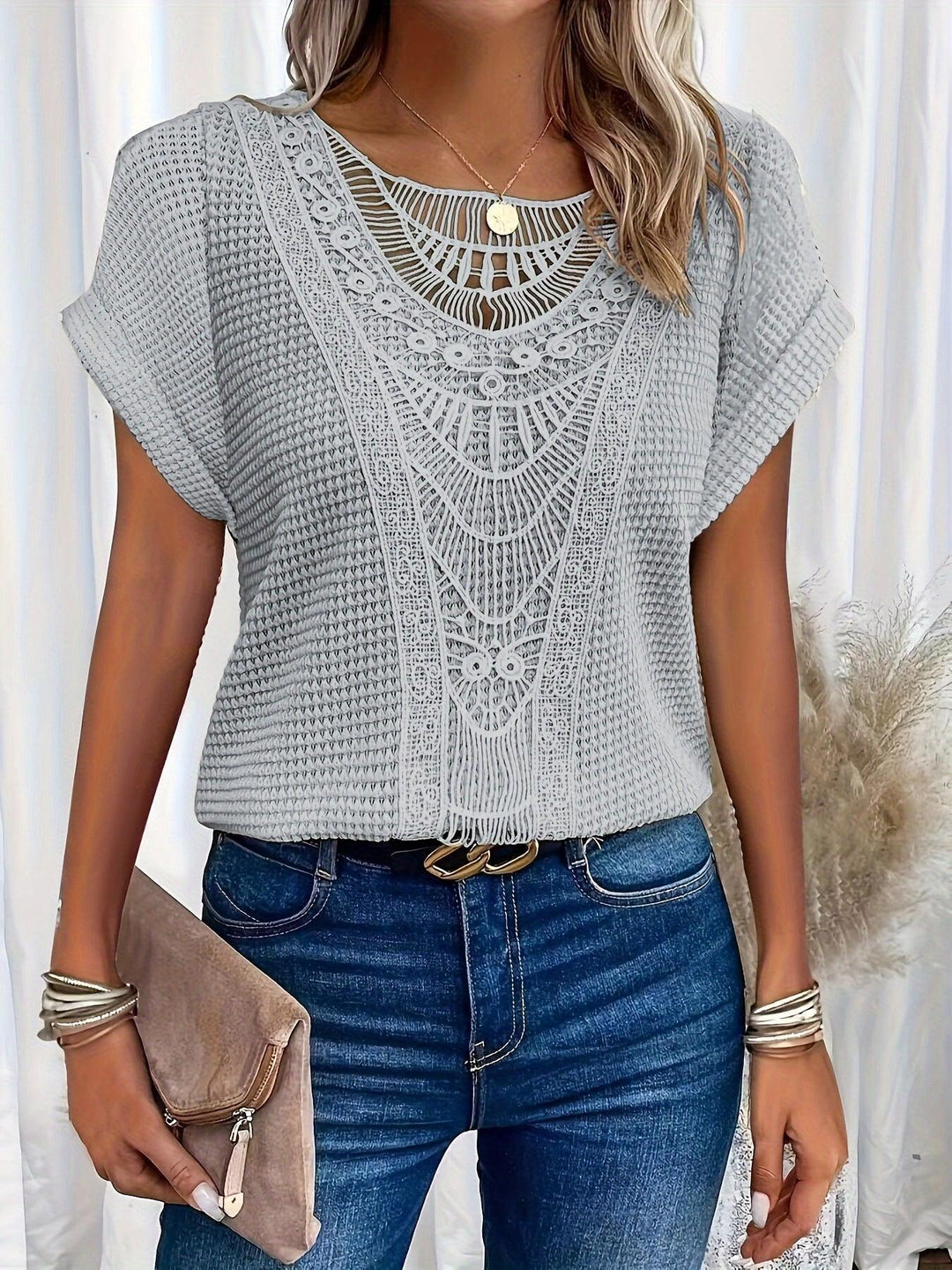 Light Flowing Shirt for Summer Days