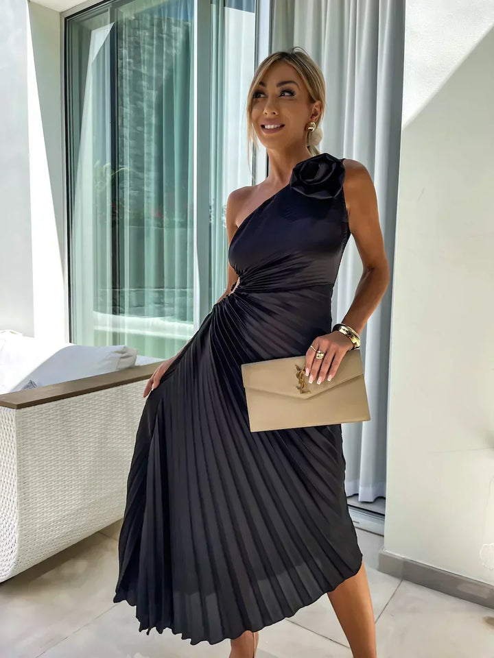 Elegant Pleated Dress with Shoulder Detail
