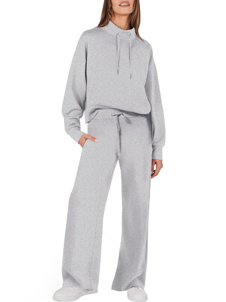 Chic Women's Outfit Set for Comfort