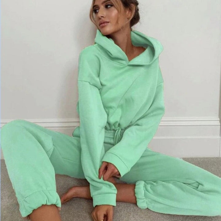 Women's Comfortable Training Suit Serena