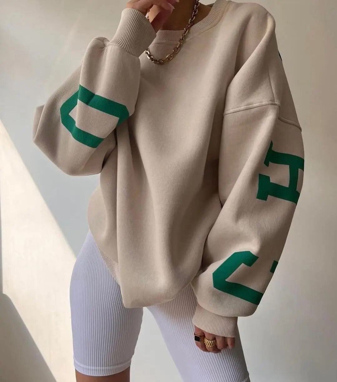 Women's fleece crewneck sweatshirt