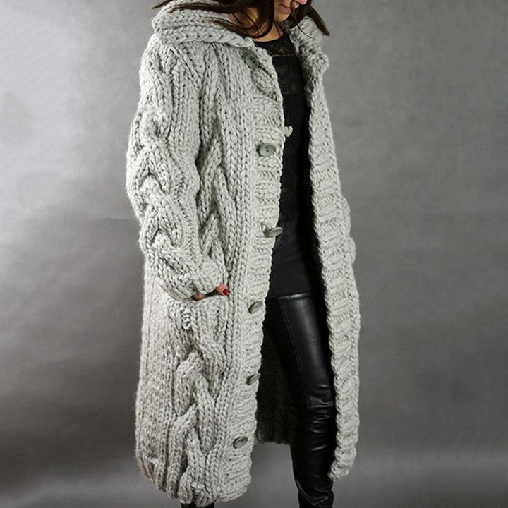 Women's chunky knitted cardigan