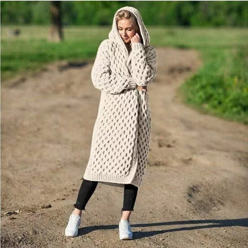 Women's hooded cable-knit cardigan