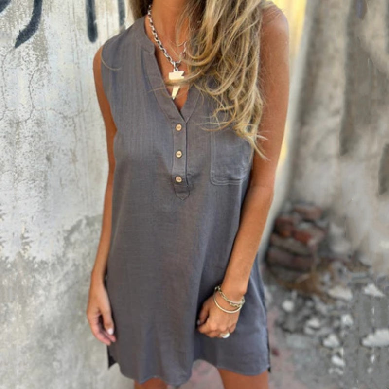 Timeless Sleeveless Dress with Elegant Design