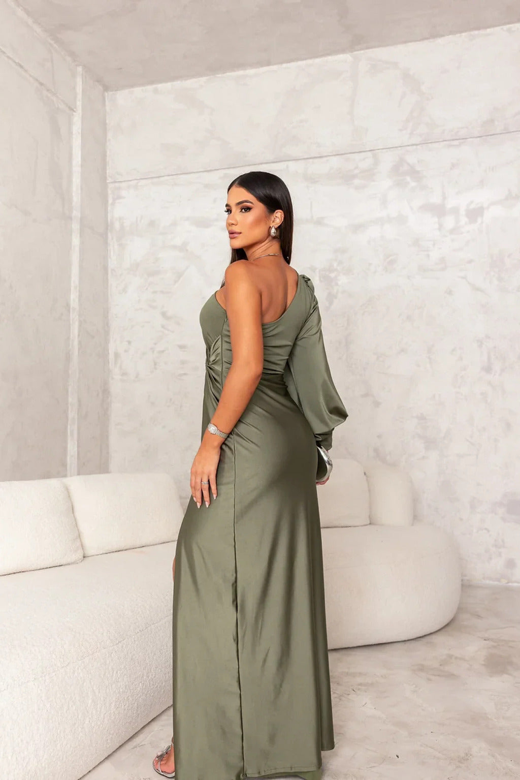 Elegant Maxi Dress with Chic Slit Design