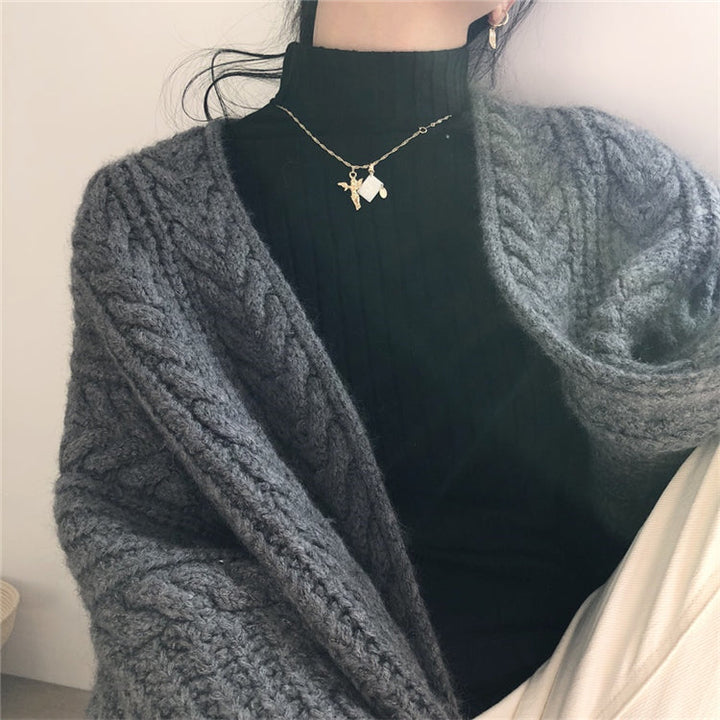 Women's chunky knit cardigan